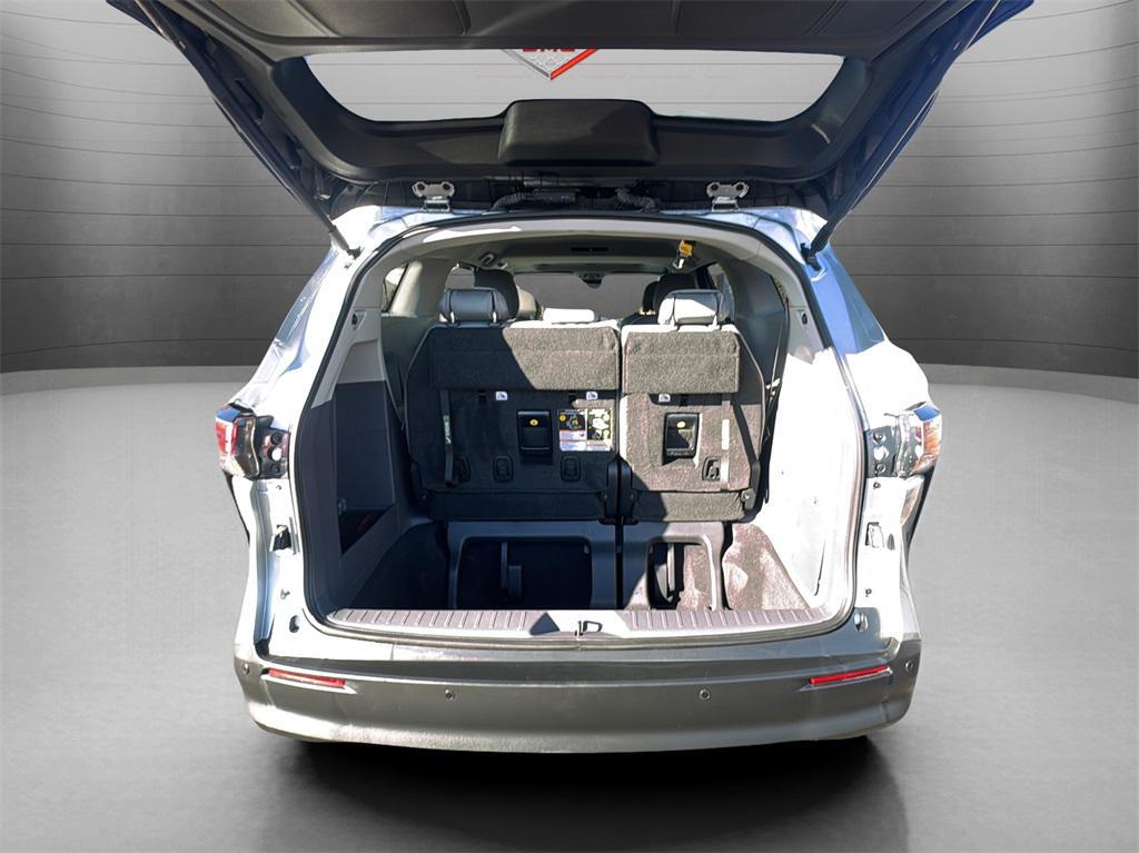 used 2024 Toyota Sienna car, priced at $44,555