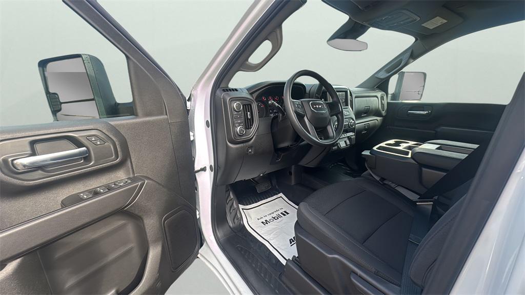 new 2026 GMC Sierra 2500 car, priced at $52,070