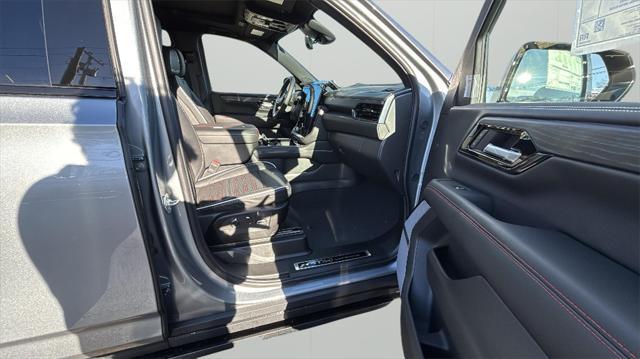 new 2025 GMC Yukon XL car, priced at $103,265