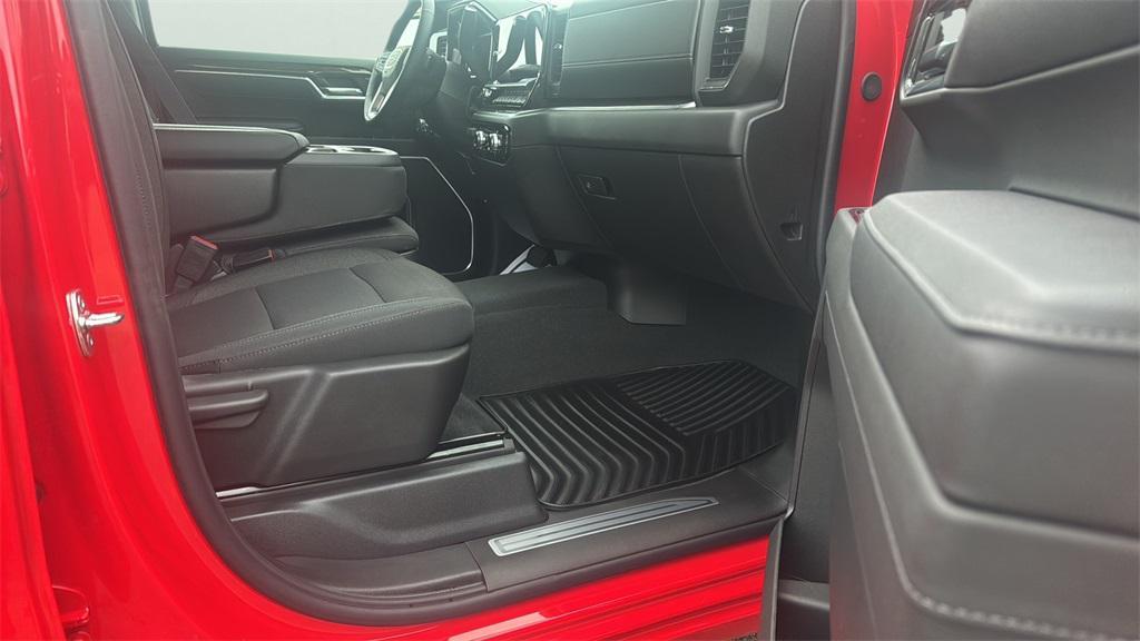new 2026 GMC Sierra 1500 car, priced at $48,890