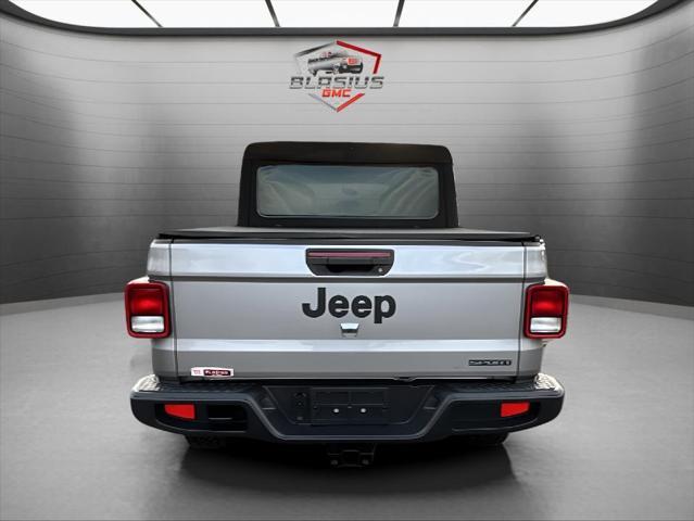 used 2020 Jeep Gladiator car, priced at $25,975