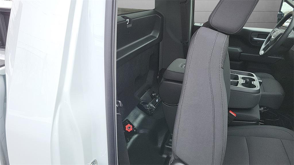 new 2025 GMC Sierra 2500 car, priced at $59,615