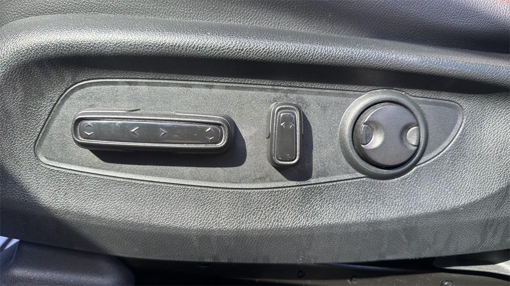 used 2024 Honda CR-V Hybrid car, priced at $34,955