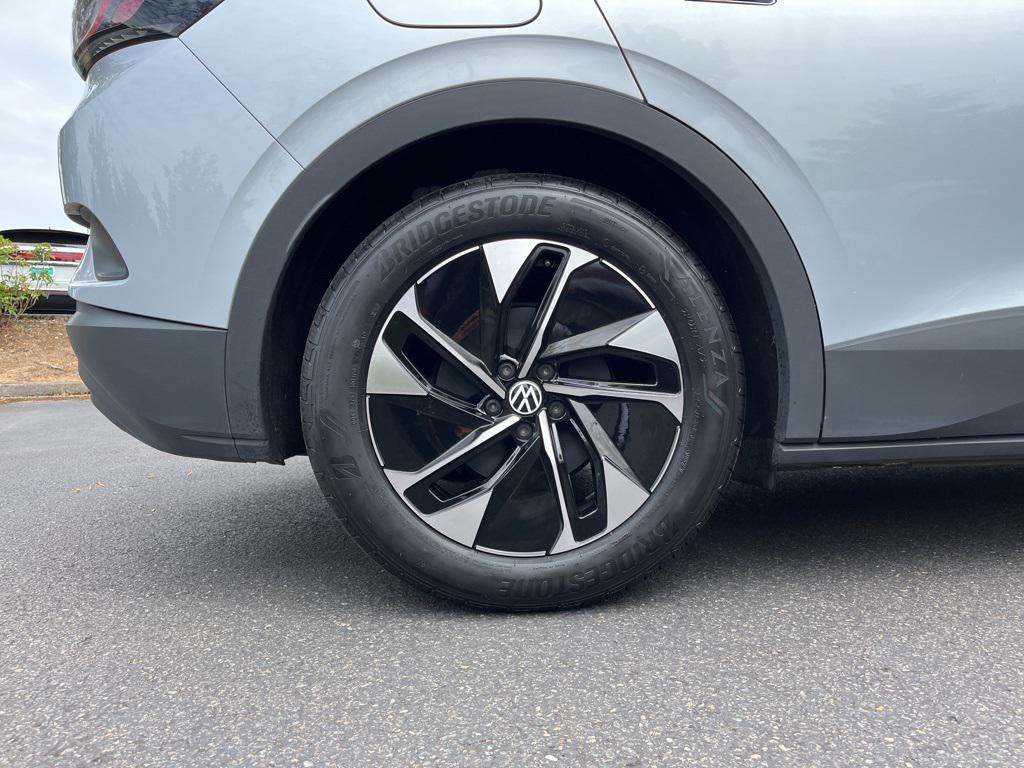 used 2022 Volkswagen ID.4 car, priced at $19,500