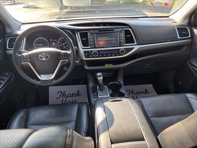 used 2019 Toyota Highlander car, priced at $30,900