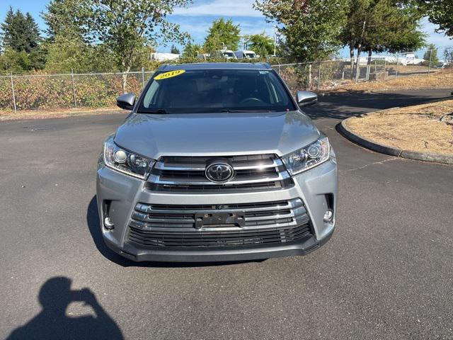 used 2019 Toyota Highlander car, priced at $30,900