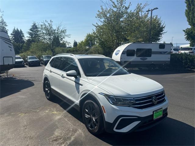 new 2024 Volkswagen Tiguan car, priced at $31,040