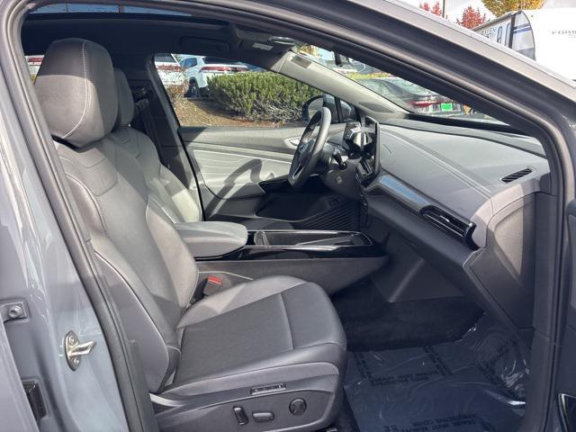 used 2023 Volkswagen ID.4 car, priced at $24,761