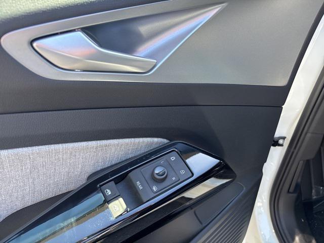 new 2025 Volkswagen ID.4 car, priced at $44,494
