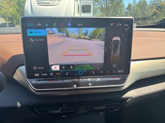 new 2025 Volkswagen ID.4 car, priced at $44,494