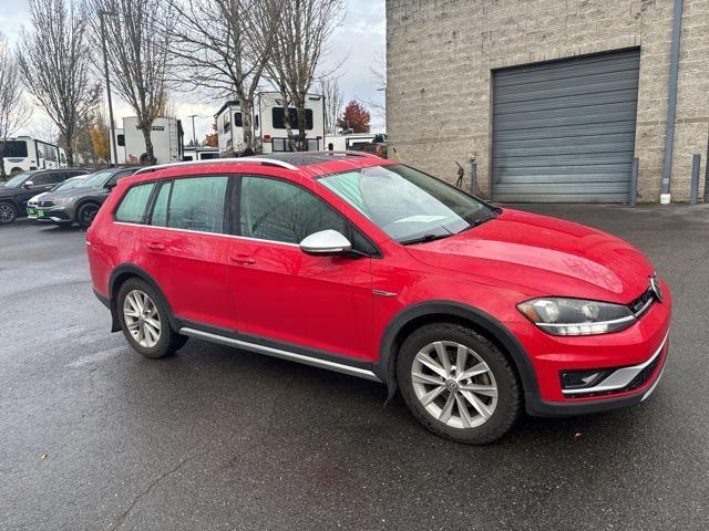 used 2019 Volkswagen Golf Alltrack car, priced at $24,946