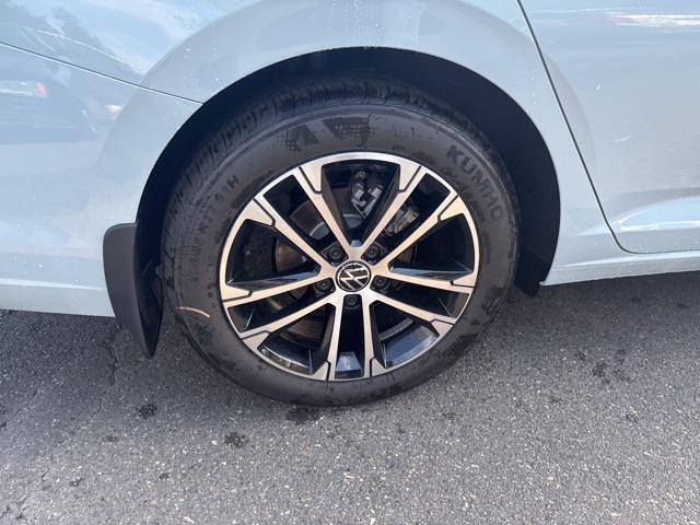 new 2025 Volkswagen Jetta car, priced at $24,904