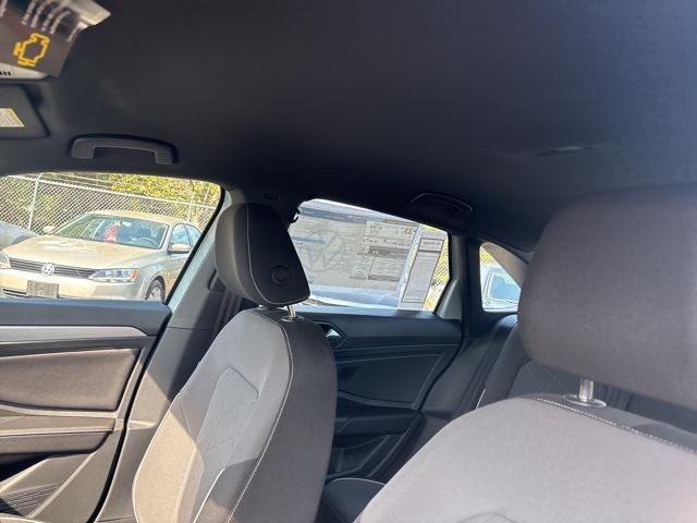 new 2025 Volkswagen Jetta car, priced at $24,904