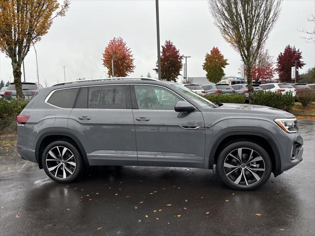 new 2025 Volkswagen Atlas car, priced at $52,592