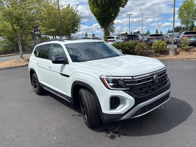 new 2025 Volkswagen Atlas car, priced at $46,323