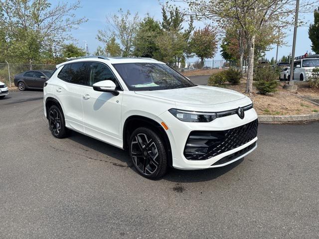 new 2025 Volkswagen Tiguan car, priced at $41,725