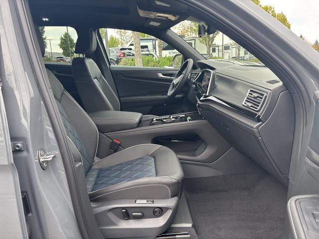 new 2026 Volkswagen Atlas Cross Sport car, priced at $55,508