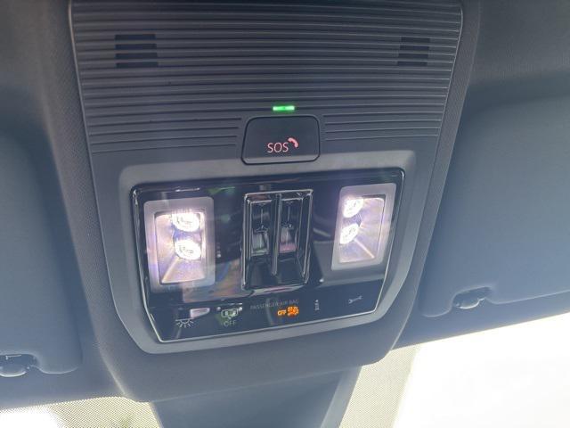 new 2026 Volkswagen Atlas Cross Sport car, priced at $55,508