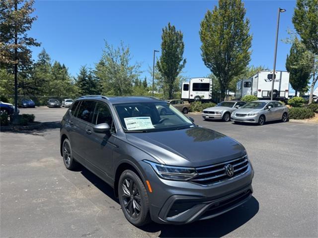 new 2024 Volkswagen Tiguan car, priced at $30,679