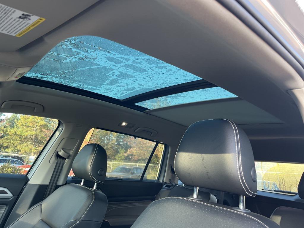used 2022 Volkswagen Atlas car, priced at $30,900