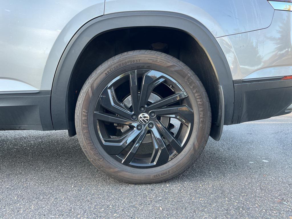 used 2022 Volkswagen Atlas car, priced at $30,900