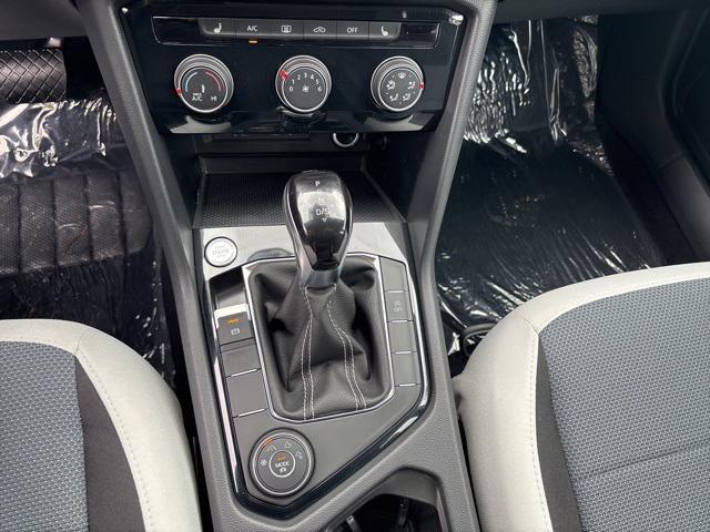 new 2025 Volkswagen Taos car, priced at $27,510