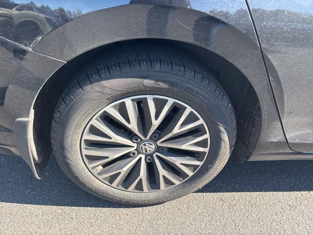 used 2019 Volkswagen Jetta car, priced at $17,936