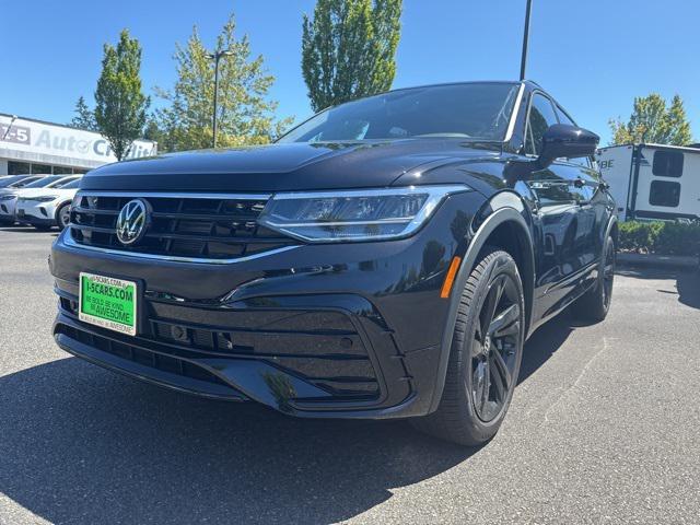 new 2024 Volkswagen Tiguan car, priced at $32,950