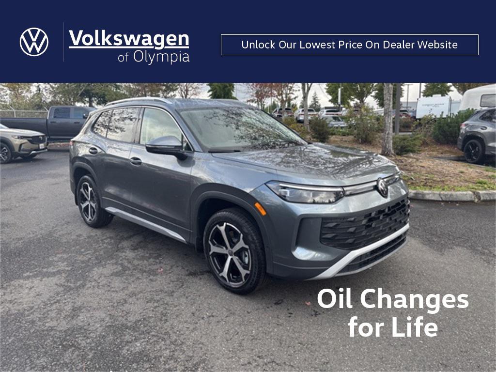 new 2025 Volkswagen Tiguan car, priced at $33,693