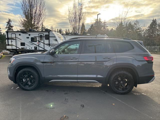 new 2025 Volkswagen Atlas car, priced at $45,950