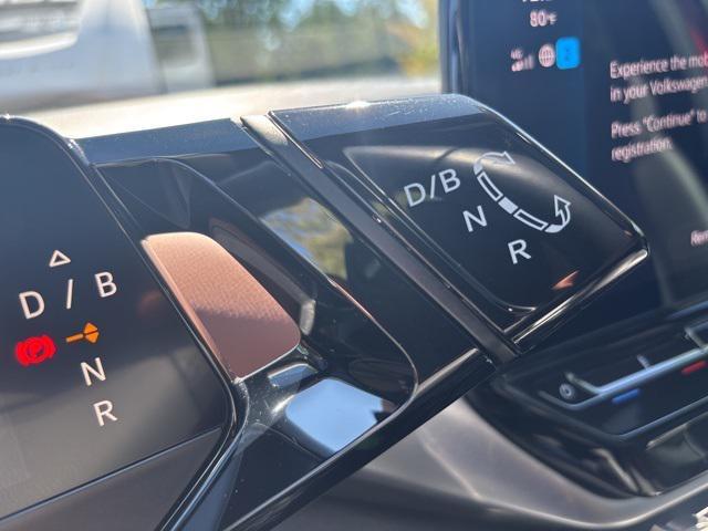 used 2022 Volkswagen ID.4 car, priced at $25,945