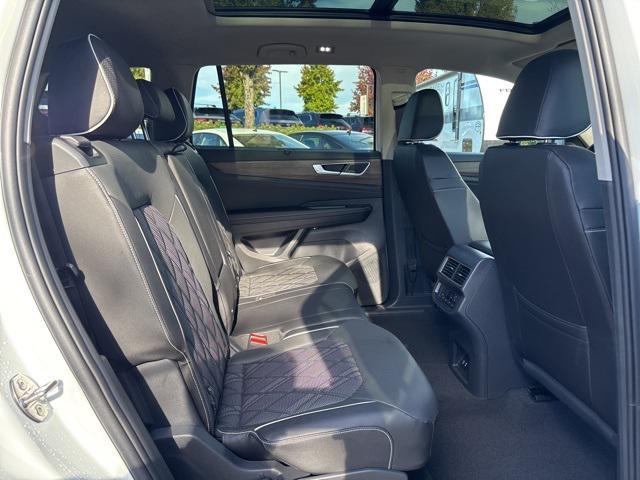 new 2026 Volkswagen Atlas car, priced at $57,398