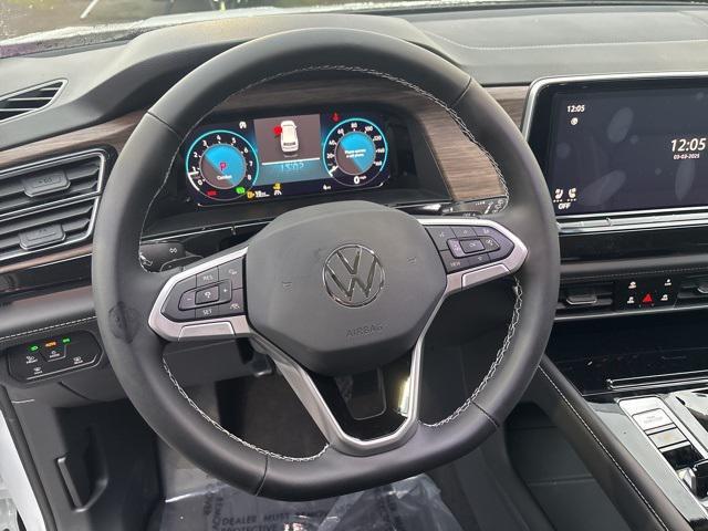 new 2025 Volkswagen Atlas car, priced at $47,753