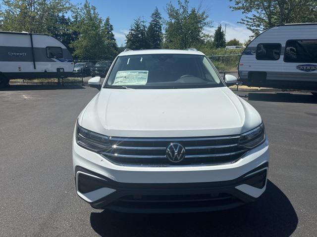 new 2024 Volkswagen Tiguan car, priced at $30,920