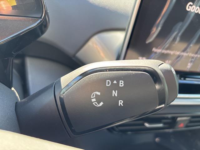 new 2025 Volkswagen ID.4 car, priced at $49,867