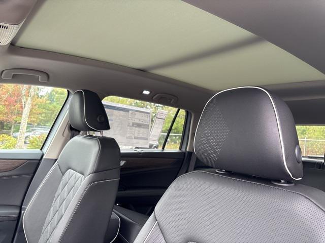 new 2026 Volkswagen Atlas car, priced at $57,702
