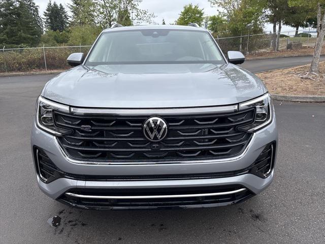 new 2026 Volkswagen Atlas car, priced at $57,702
