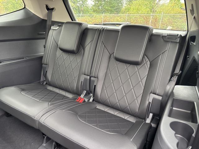 new 2026 Volkswagen Atlas car, priced at $57,702
