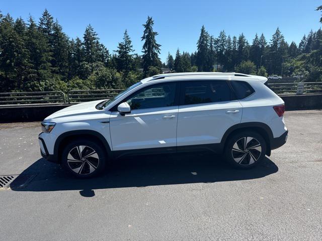 new 2024 Volkswagen Taos car, priced at $32,578