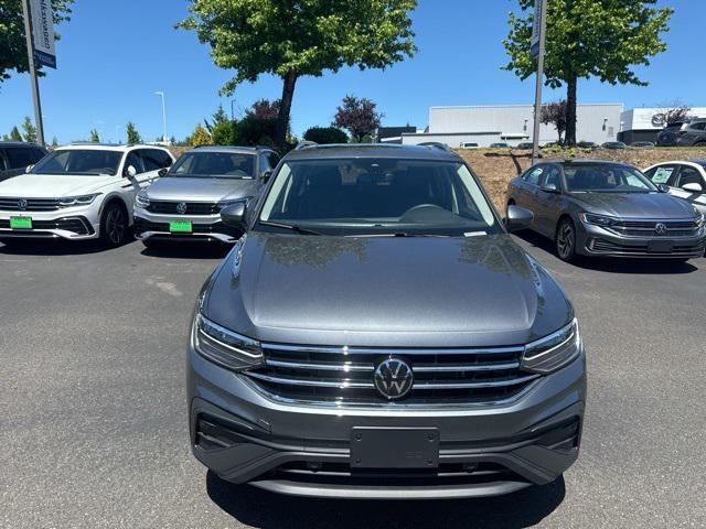 new 2024 Volkswagen Tiguan car, priced at $30,929