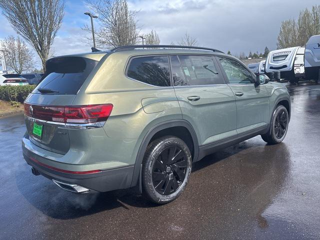new 2025 Volkswagen Atlas car, priced at $45,378