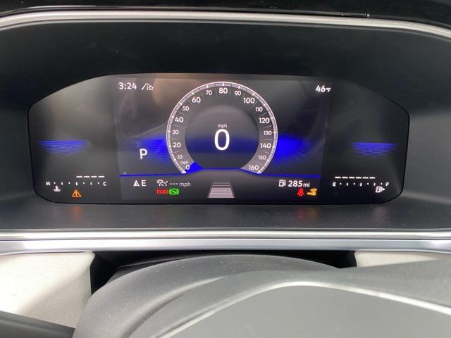 new 2025 Volkswagen Taos car, priced at $30,106