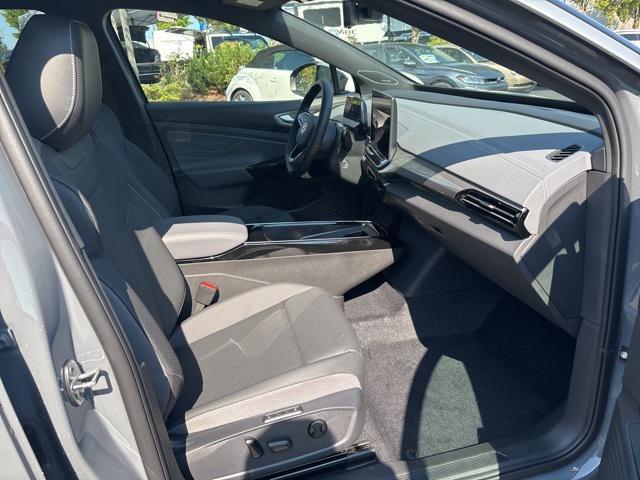 new 2025 Volkswagen ID.4 car, priced at $52,768