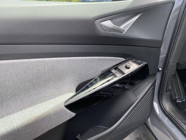 new 2025 Volkswagen ID.4 car, priced at $44,410