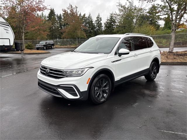 new 2024 Volkswagen Tiguan car, priced at $30,730