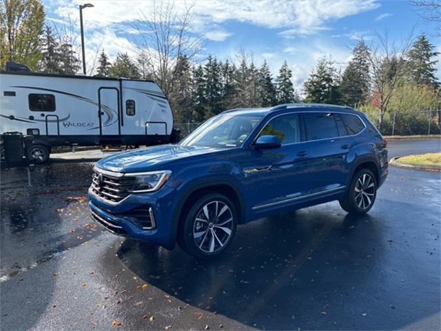 new 2025 Volkswagen Atlas car, priced at $52,580