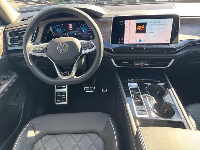 new 2026 Volkswagen Atlas car, priced at $58,499