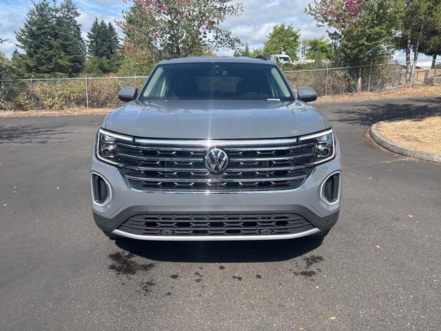 new 2025 Volkswagen Atlas car, priced at $40,682