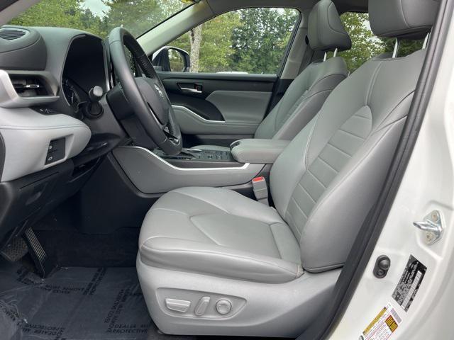 used 2021 Toyota Highlander car, priced at $33,410