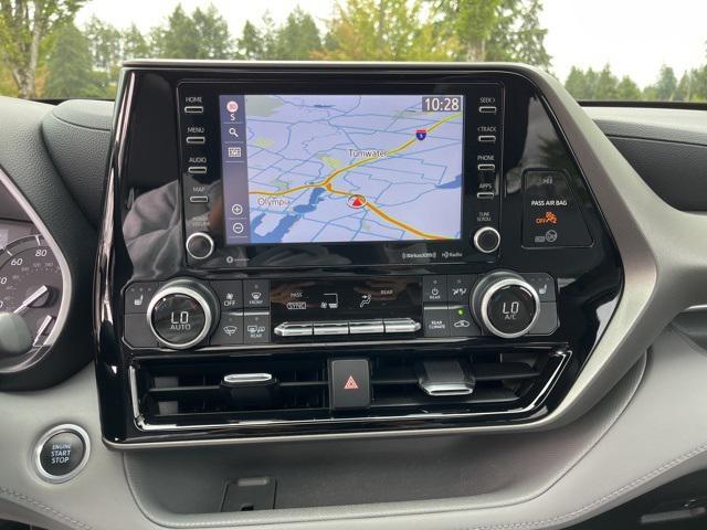 used 2021 Toyota Highlander car, priced at $33,410